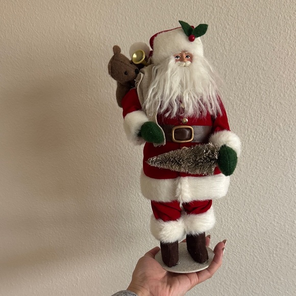 Hobby Lobby Other - Hobby Lobby Santa Claus Figurine - Red, White, and Green
